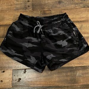 Girls size 8/10 Athleta Shorts